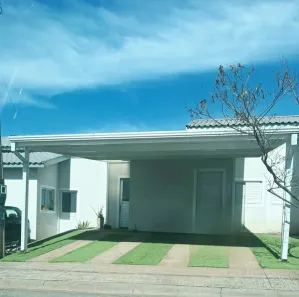 Casa de Condomínio com 2 Quartos à venda, 110m² no Aparecidinha, Sorocaba