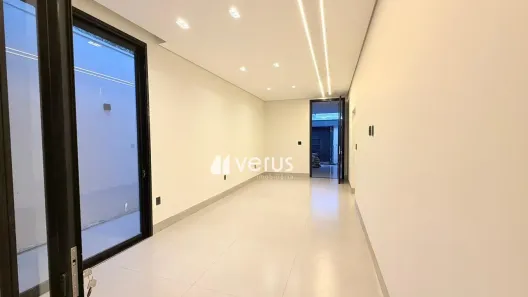Casa com 3 Quartos para alugar, 140m² no Shopping Park, Uberlândia