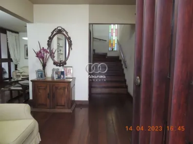 Casa com 4 Quartos à venda, 300m² no Belvedere, Belo Horizonte