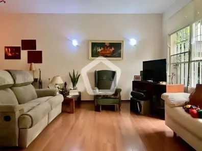 Casa com 3 Quartos à venda, 157m² no Parque Colonial, São Paulo