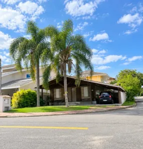 Casa de Condomínio com 4 Quartos à venda, 130m² no Loteamento Villa Branca, Jacareí