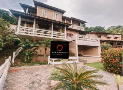 Casa com 4 Quartos à venda, 435m² no Itaipu, Niterói