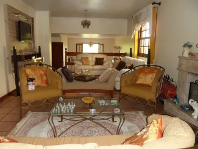 Casa de Condomínio com 4 Quartos à venda, 225m² no Parque dos Príncipes, São Paulo