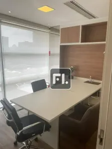 Sala Comercial à venda, 200m² no Vila Olímpia, São Paulo