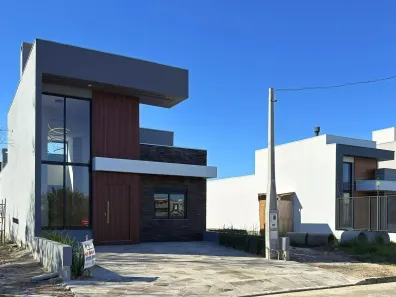 Casa com 3 Quartos à venda, 111m² no Hípica, Porto Alegre