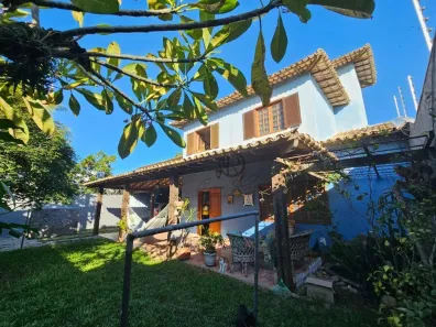 Casa com 4 Quartos à venda, 220m² no Portinho, Cabo Frio