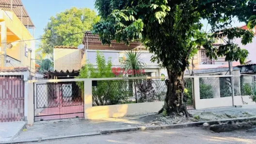 Casa com 3 Quartos à venda, 341m² no Pechincha, Rio de Janeiro