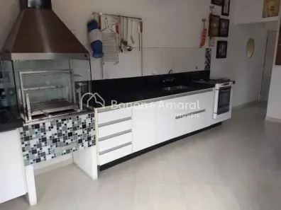 Casa com 3 Quartos à venda, 200m² no Taquaral, Campinas