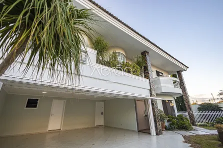 Casa com 3 Quartos à venda, 328m² no Vila Bancária, Campo Largo