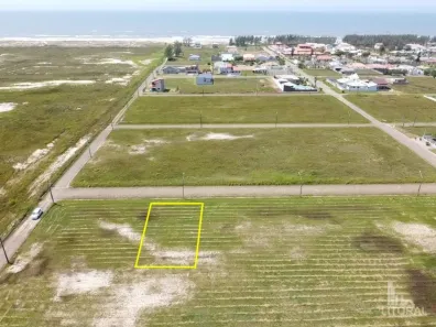 Lote/Terreno à venda, 300m² no Areias Claras, Balneário Gaivota