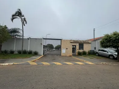 Casa de Condomínio com 2 Quartos à venda, 130m² no Residencial Brisas do Cerrado, Goiânia