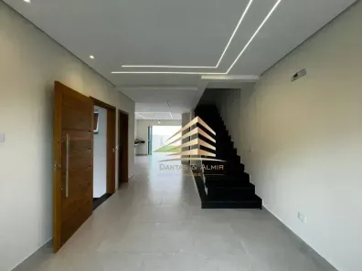 Sobrado com 3 Quartos à venda, 131m² no Vila Augusta, Guarulhos