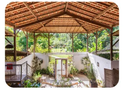 Fazenda/Sítio com 6 Quartos à venda, 220m² no Itaocaia Valley (Itaipuaçu), Maricá