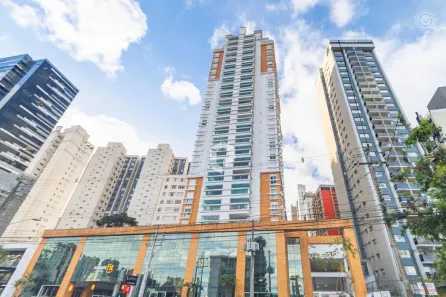 Apartamento com 2 Quartos para alugar, 100m² no Água Verde, Curitiba