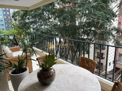 Apartamento com 4 Quartos para alugar, 150m² no Parque Residencial Aquarius, São José dos Campos