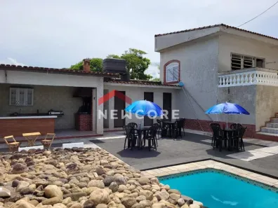 Sobrado com 5 Quartos à venda, 420m² no Centro, Peruíbe