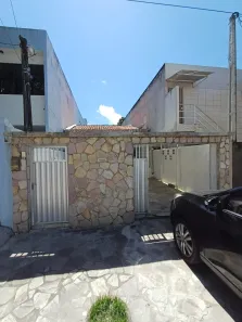 Casa com 3 Quartos para alugar, 201m² no Santo Amaro, Recife