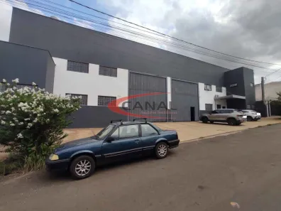 Galpão/Depósito/Armazém para alugar, 790m² no Jardim Auri Verde, Bauru