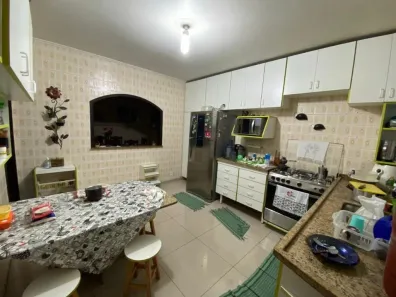 Casa com 2 Quartos à venda, 250m² no Jardim do Engenho, Cotia