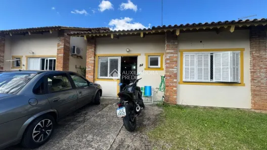 Casa de Condomínio com 3 Quartos para alugar, 35m² no Olaria, Canoas