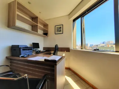 Sala Comercial à venda, 37m² no Cidade Baixa, Porto Alegre