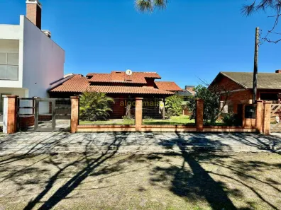 Casa com 3 Quartos à venda, 134m² no XANGRI-LÁ, Xangri-lá