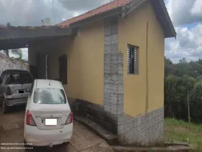 Fazenda/Sítio com 4 Quartos à venda, 140m² no Jardim Maracanã, Atibaia
