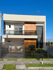 Sobrado com 2 Quartos à venda, 140m² no Três Vendas, Pelotas
