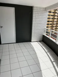 Apartamento com 3 Quartos para alugar, 83m² no Meireles, Fortaleza
