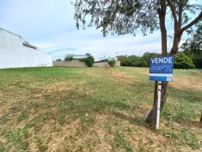 Lote/Terreno à venda, 450m² no Jardim Marabá, Bauru