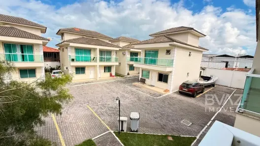 Casa de Condomínio com 2 Quartos à venda, 1500m² no Palmeiras, Cabo Frio