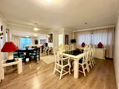 Apartamento com 4 Quartos à venda, 190m² no Pitangueiras, Guarujá