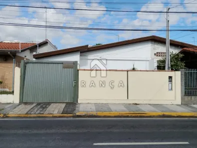 Casa com 4 Quartos à venda, 161m² no Jardim Liberdade, Jacareí