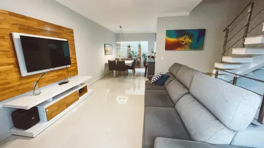 Casa de Condomínio com 3 Quartos à venda, 200m² no Vila Paulicéia, São Paulo