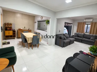 Casa com 3 Quartos à venda, 166m² no Conjunto Manoel Mendes, Uberaba