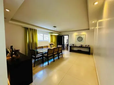 Casa com 3 Quartos à venda, 300m² no Vila Madalena, São Paulo