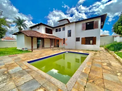 Casa com 5 Quartos à venda, 376m² no São Luiz, Belo Horizonte