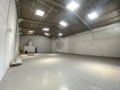 Galpão/Depósito/Armazém para alugar, 400m² no Vila Rica, Portão