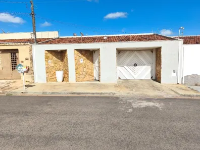 Casa com 3 Quartos à venda, 153m² no Jardim Uirapuru, Araraquara