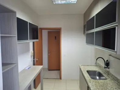 Apartamento com 3 Quartos para alugar, 82m² no Vila Aviação, Bauru