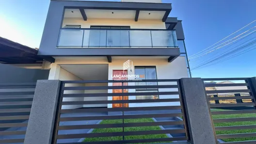 Casa com 3 Quartos à venda, 127m² no Forquilhas, São José