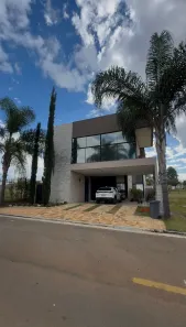 Casa de Condomínio com 4 Quartos para alugar, 360m² no Condomínio Residencial Gaudi, Anápolis