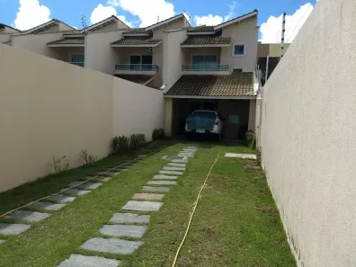 Casa com 3 Quartos à venda, 156m² no Lagoa Redonda, Fortaleza