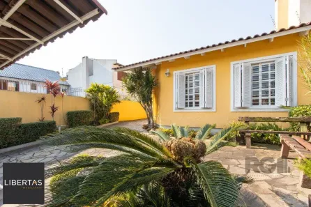 Casa com 4 Quartos à venda, 284m² no Espírito Santo, Porto Alegre