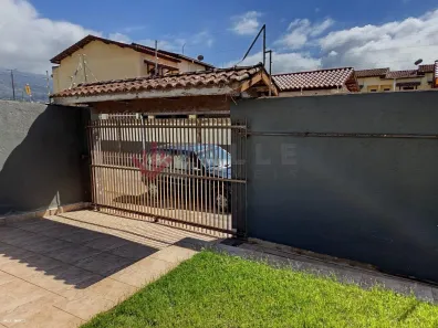 Sobrado com 3 Quartos à venda, 212m² no Indaiá, Caraguatatuba
