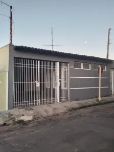 Casa com 3 Quartos para alugar, 170m² no Vila Razuk, Bauru