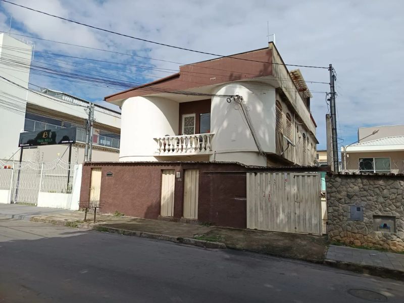 Casa com 1 quarto — Céu Azul, Belo Horizonte