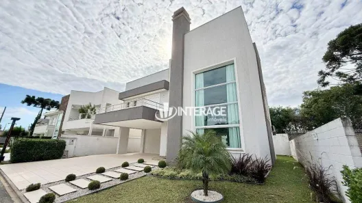 Casa de Condomínio com 3 Quartos para alugar, 351m² no Butiatuvinha, Curitiba