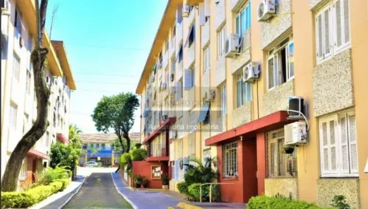 Apartamento com 2 Quartos à venda, 48m² no Passo da Areia, Porto Alegre