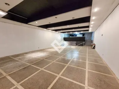 Ponto Comercial com 3 Quartos para alugar, 335m² no Centro, Santa Maria